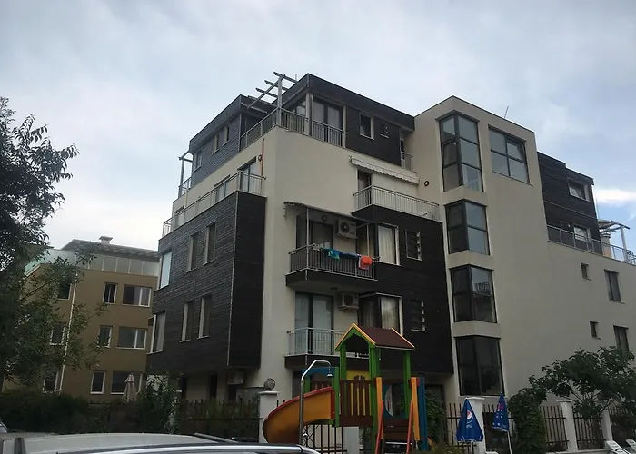 Apartment Aпартамент в *